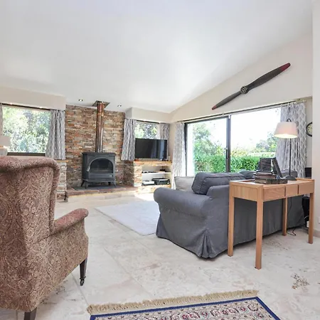 Semesterbostad 4 Bedroom Amazing In